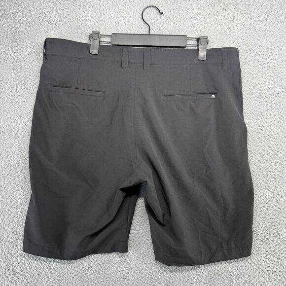 Travis Mathew Shorts Men's 37 Black Chino Khaki Lightweight Flex Golf 9 Inch - Picture 6 of 9